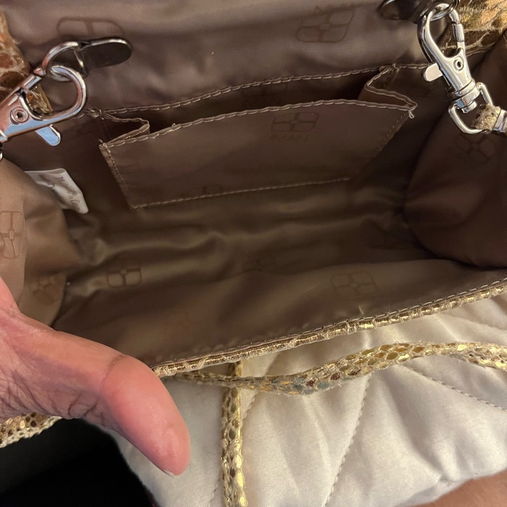 Gold Clutch - Picture 3 of 4